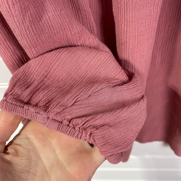 Torrid Pink Long Sleeve Top Womens Size 2 - Picture 3 of 6
